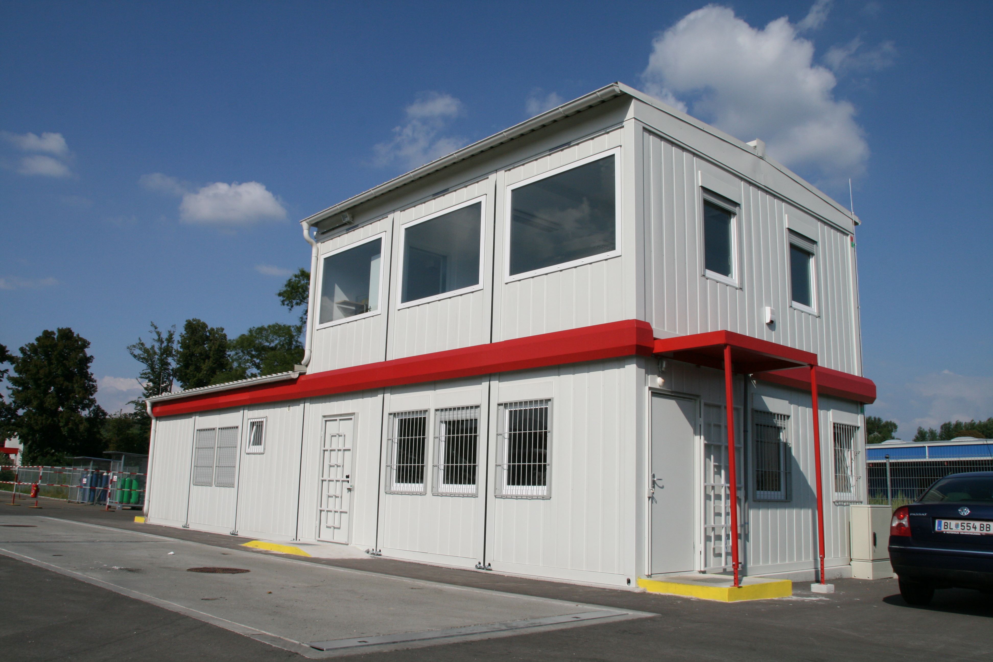 Аттиака и козырек