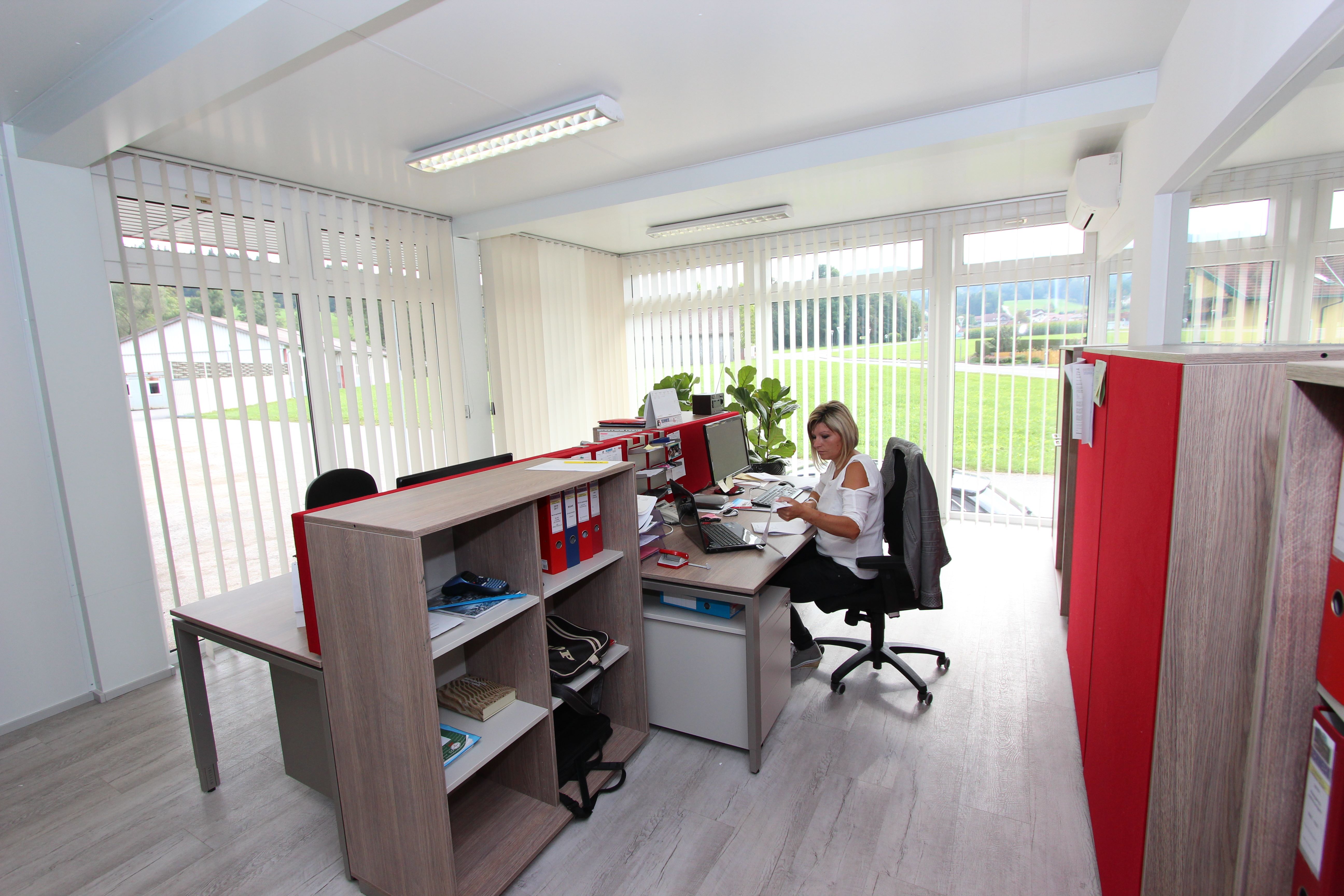 Блок-контейнеры