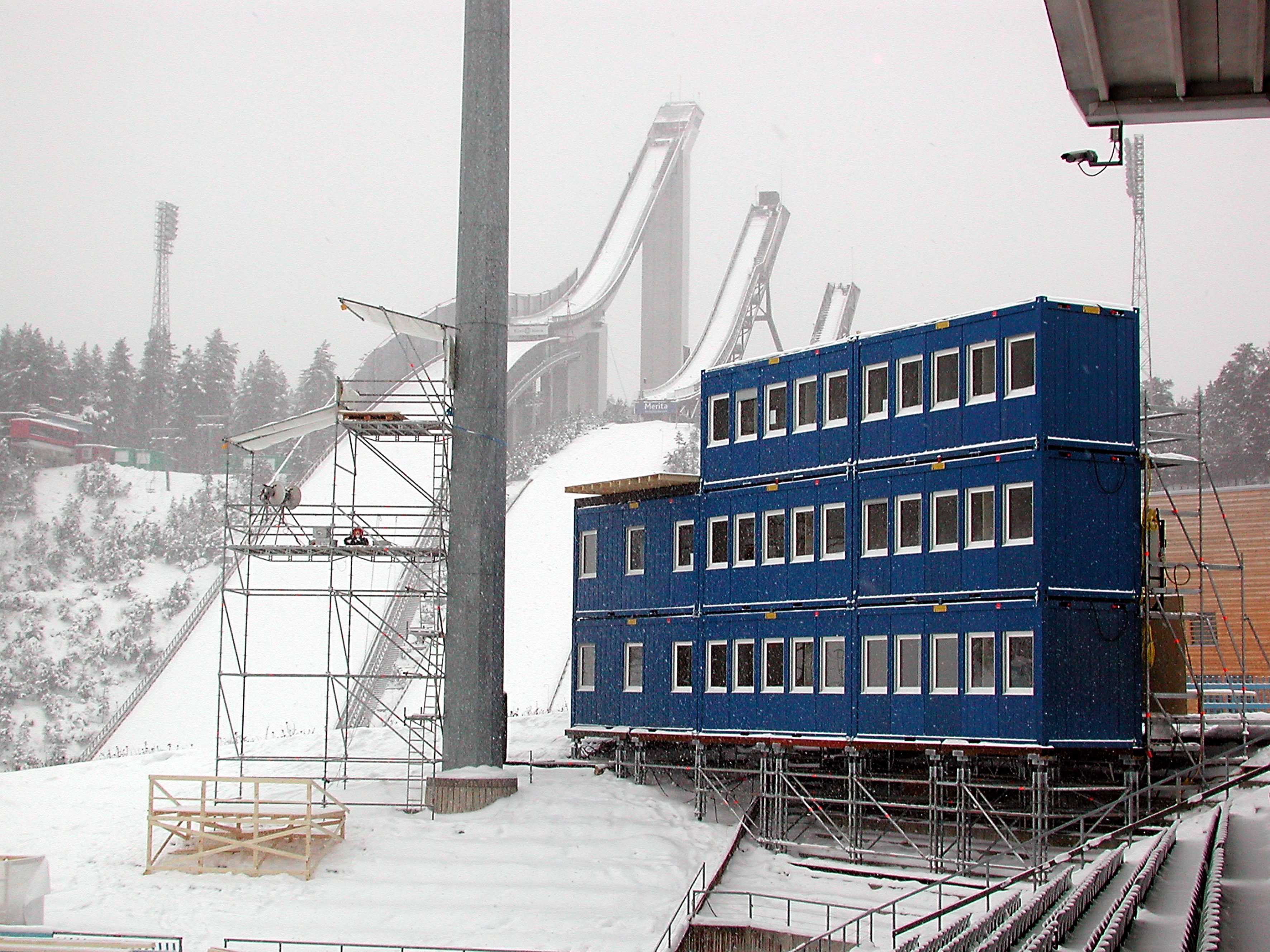 Блок-контейнеры