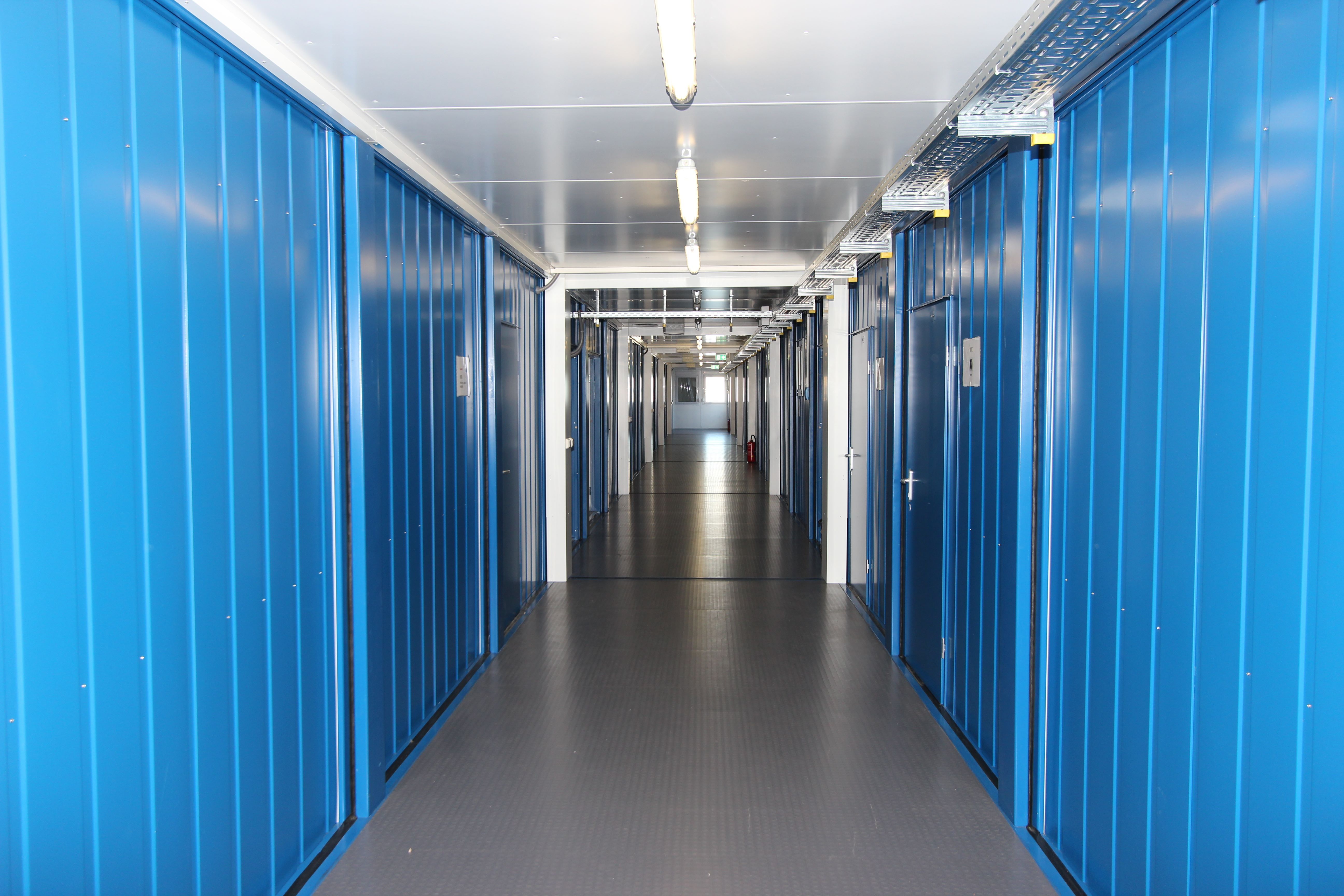 Связующий блок-контейнер без панелей